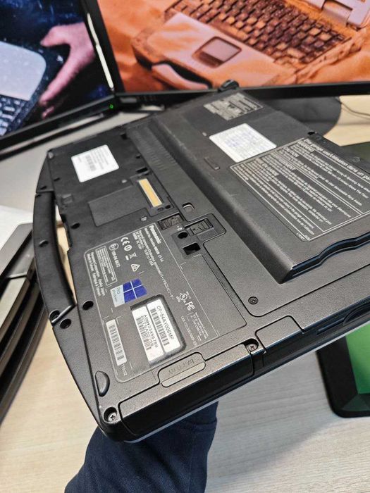 Захищений Panasonic Toughbook CF-54 /RAM 8gb/SSD 512gb/ є кількість