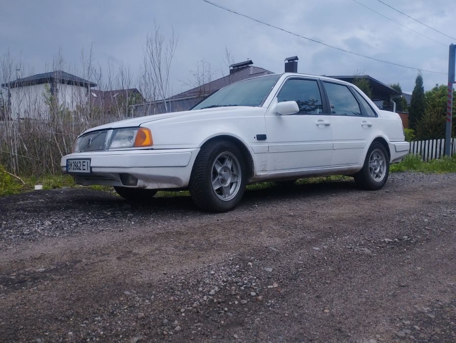 VOLVO  Вольво 460