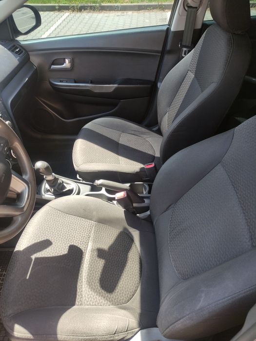 Кіа Ріо 2013року