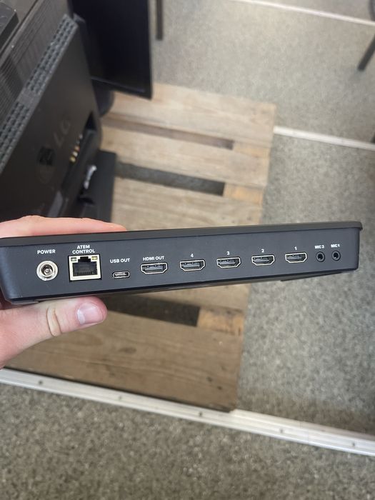 Відеомікшер Blackmagic ATEM Mini Pro