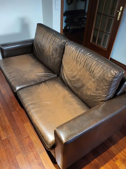 Sofá pele sintética