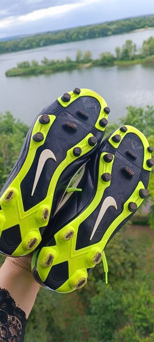 Оригінальні бутси Nike Tiempo Legend IV FG шкіра 42.5 (27 см)