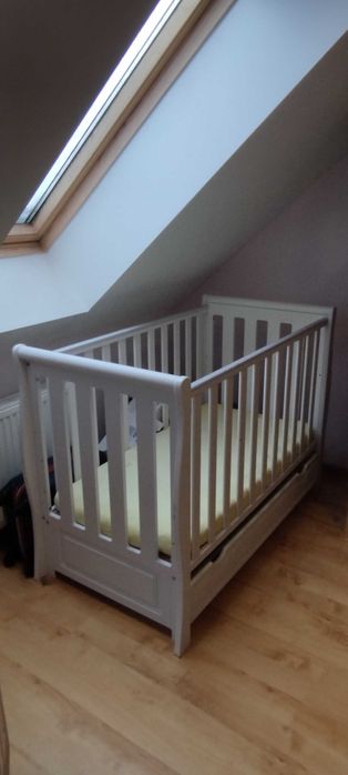 Łóżeczko drewniane dziecięce z szufladą, tapczanik MEGAN