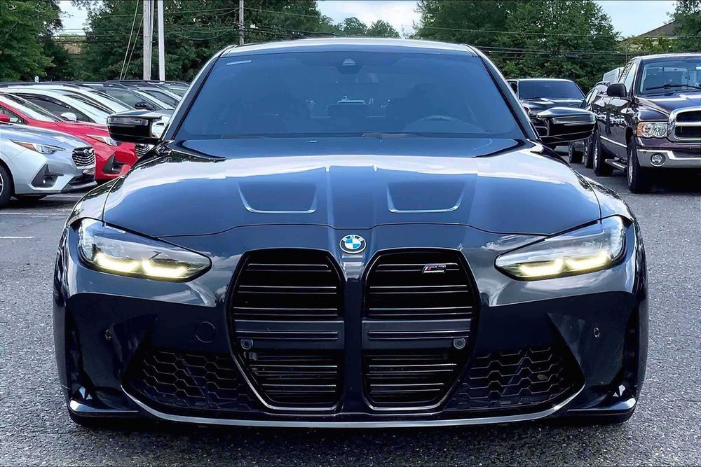 BMW M3      2021