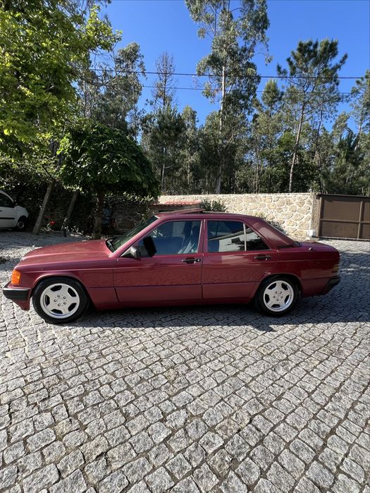 Mercedes-Benz 190d 2.0