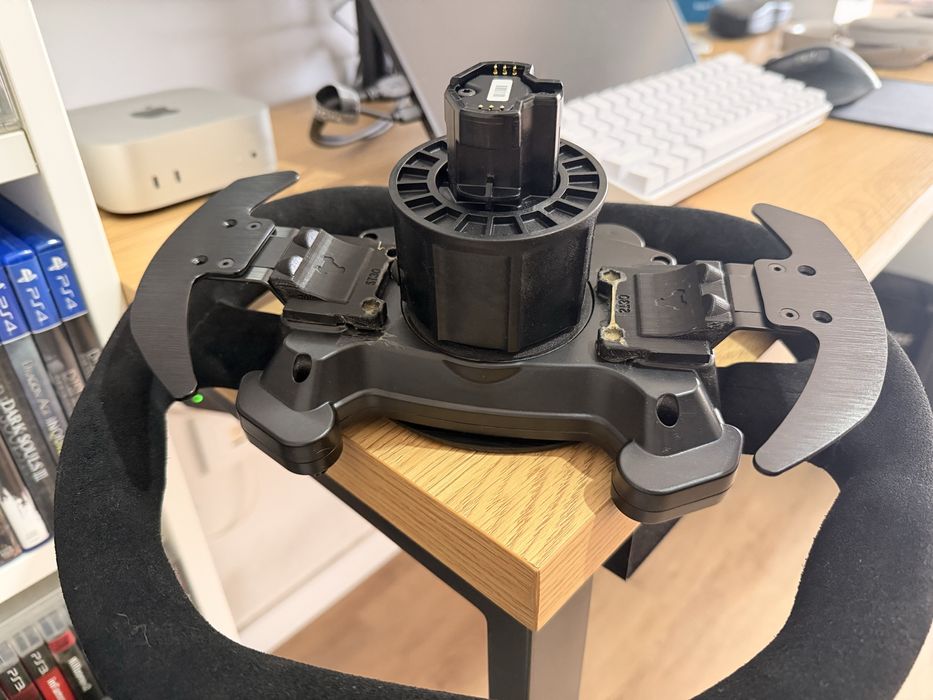 Volante Addon Thrustmaster Sparco P310 Mod com adaptador