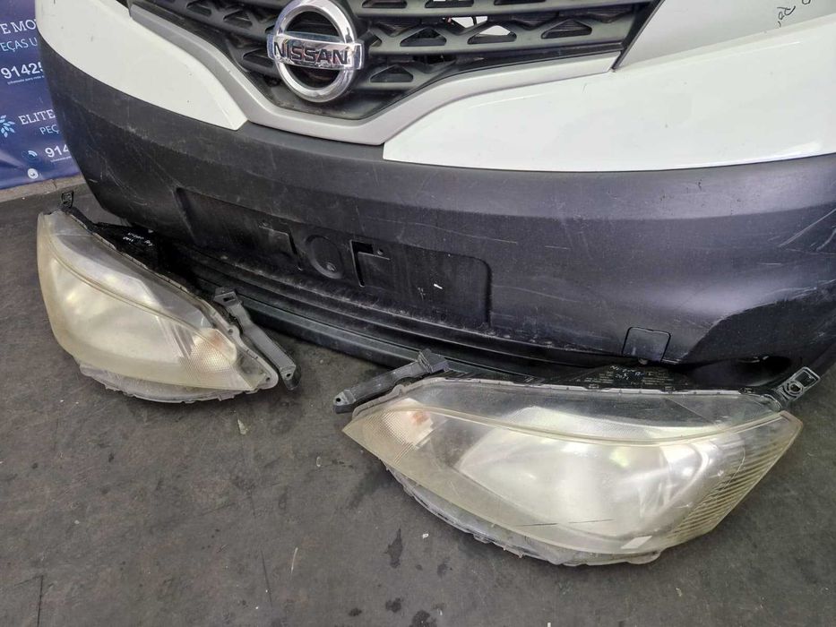 Frente completa usada NISSAN NV200 2011 capot parachoques guardalamas oticas radiador