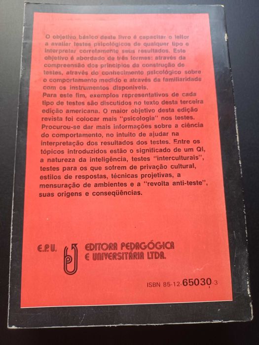 "Testes Psicológicos" por Anne Anastasi