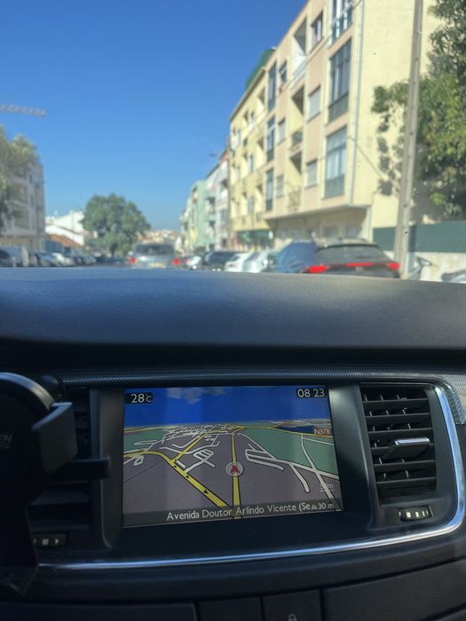 Peugeot 508 SW (2012) – Excelente Estado Mecânico e Muito Equipada