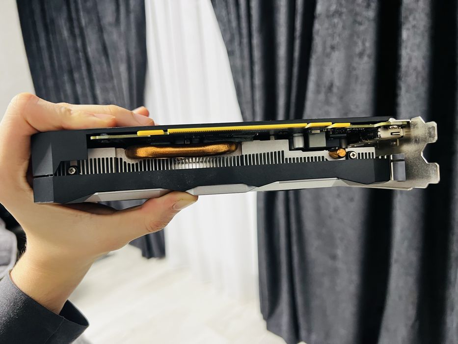 Продам ще на пломбах!!! GeForce GTX 1660 Msi Ventus X