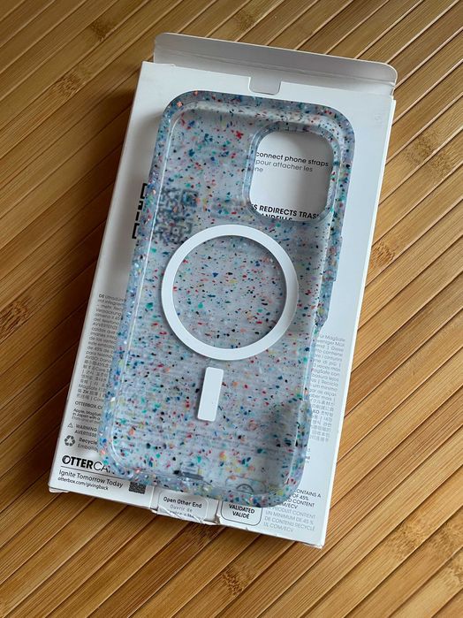 Чохол OtterBox Symmetry Series Soft Touch для iPhone 16