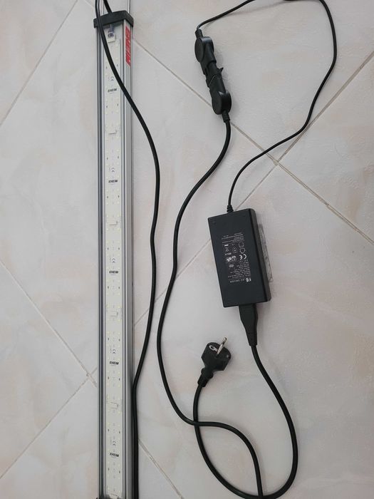 Calha de Iluminação LED em alumínio para aquários