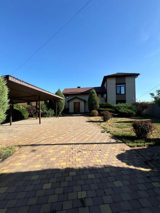 Продам будинок в м. Підгородне