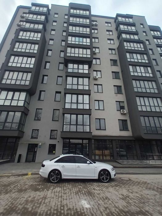 Продаж 1 кім. квартири по вул. Роксоляни