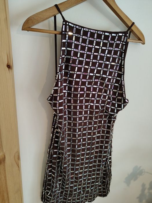 Zara cekinowa sukienka