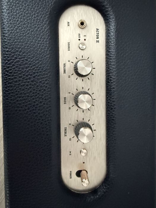 Колонка Marshall Acton II