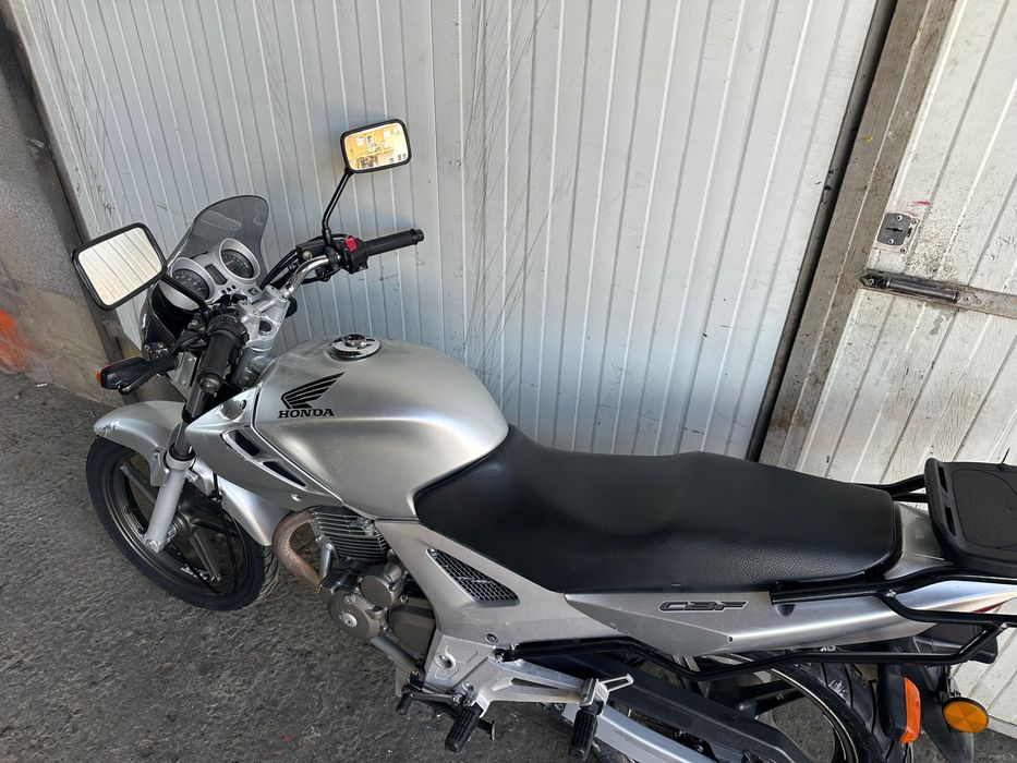 Honda CB250F 2006