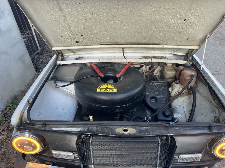 Заз 968 ,двигун таврія 1.1,НА ГАЗУ!