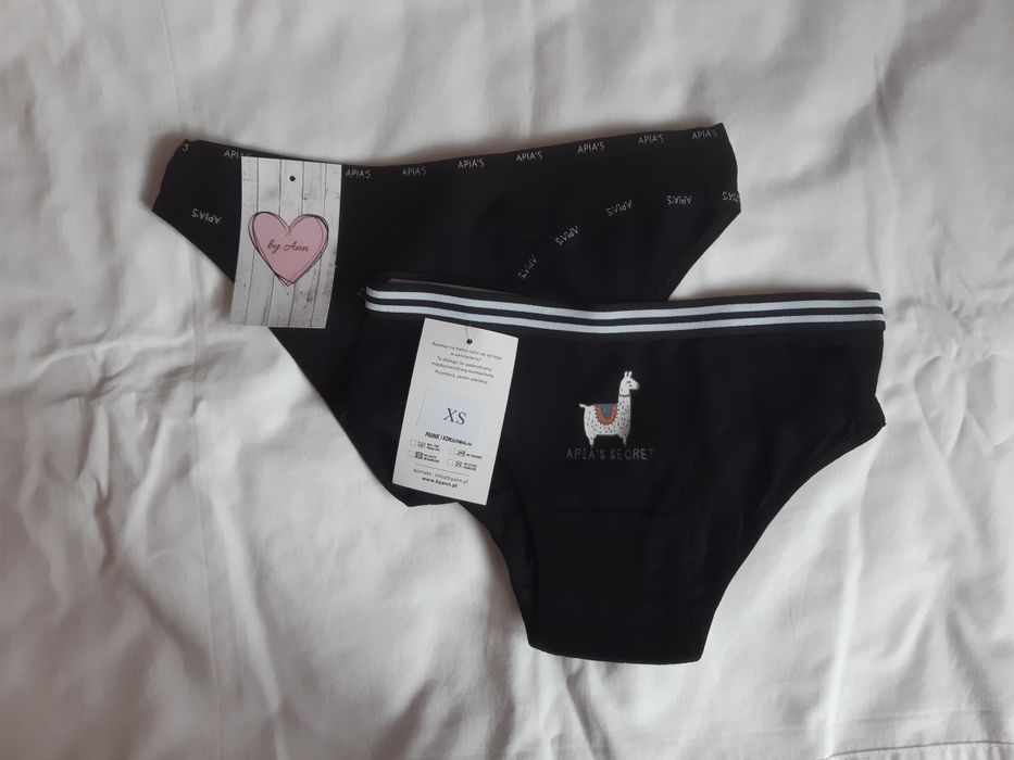 Zestaw czarnych majtek