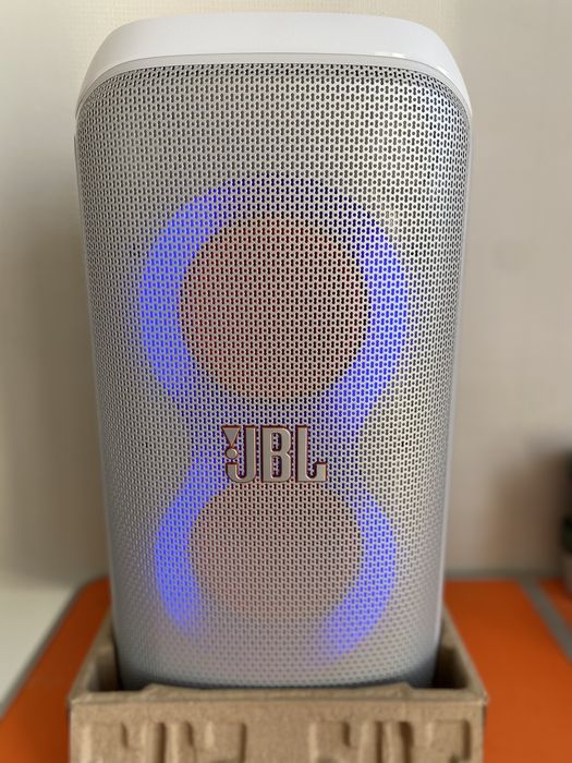 Jbl partybox 120- 160w bum bum bum ;)