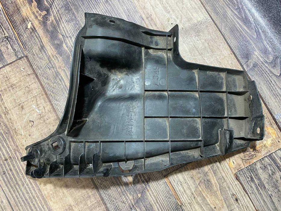 Захист заднього бампера лівий нижній Toyota Prius 30 2009-2015 52592--47021