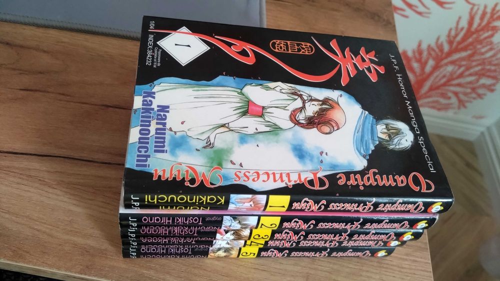 Vampire Princess Miyu manga tomy 1-5