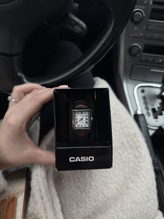 Жіночий годинник касіо Casio LTP-V007L-7B2 женские часы