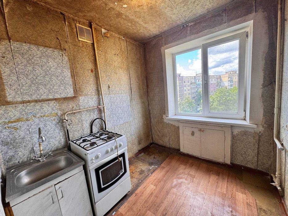 Продам 1 квартиру Тополь -2