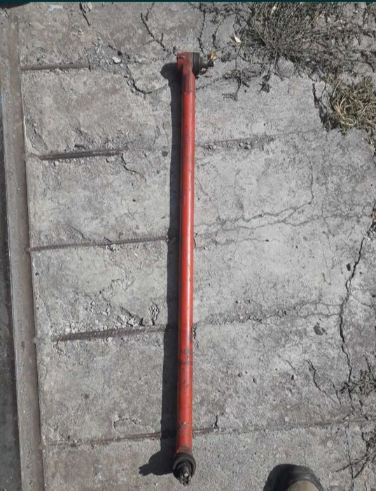 Продам рульову тягу