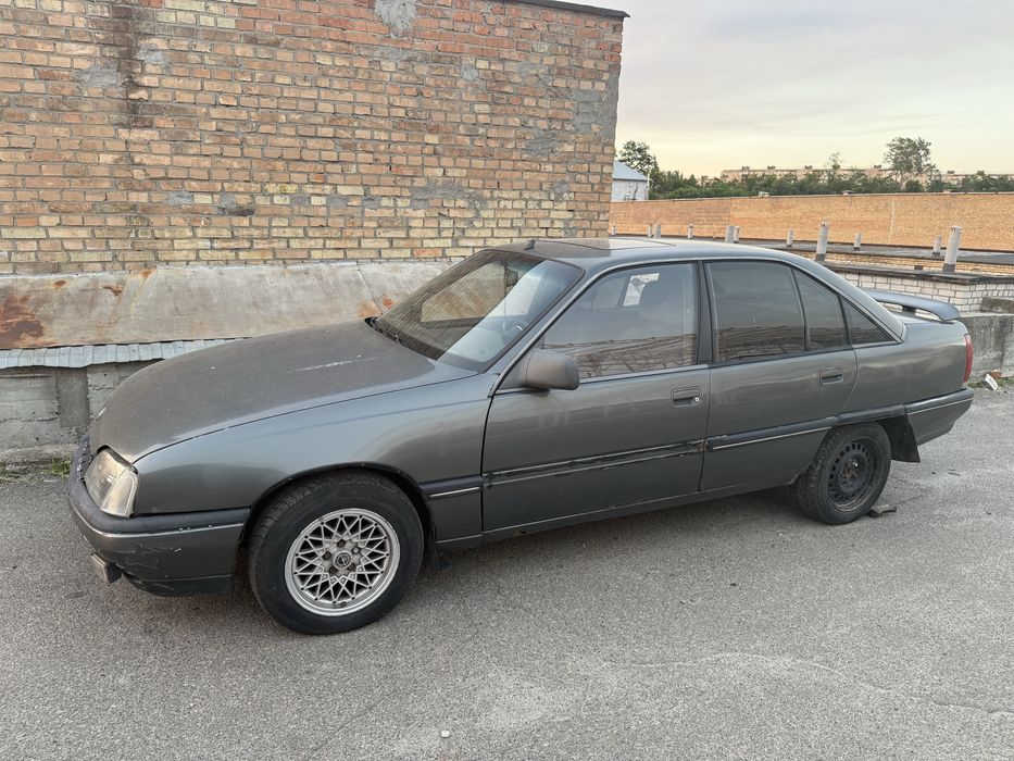 Opel Omega A 1988