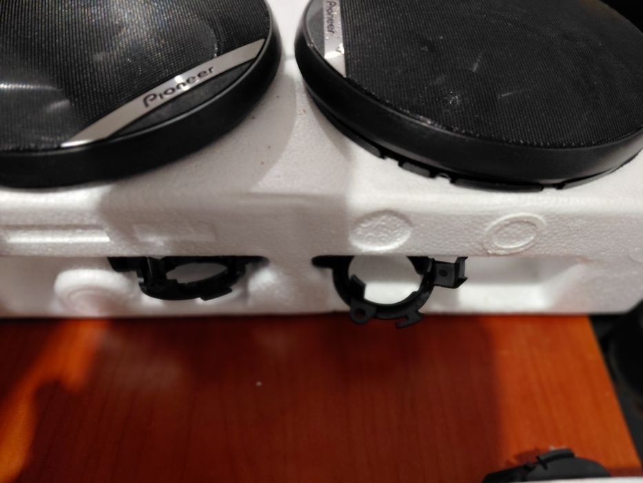 2 Kits de Colunas com Tweets para portas dianteiras  e tabliê