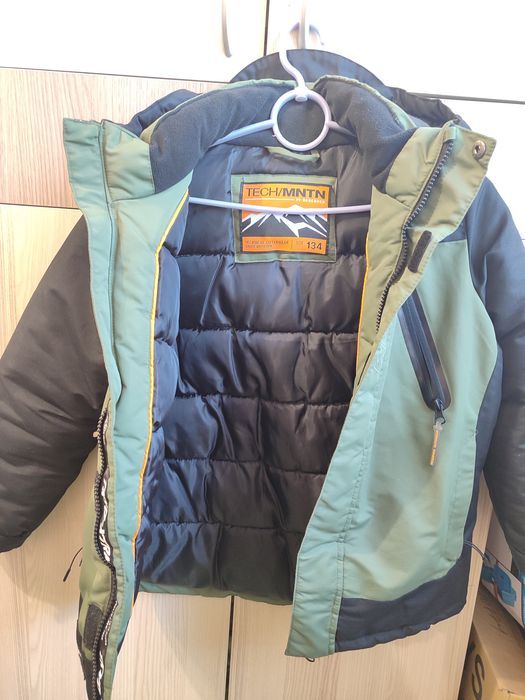 Куртка reserved 134 см
