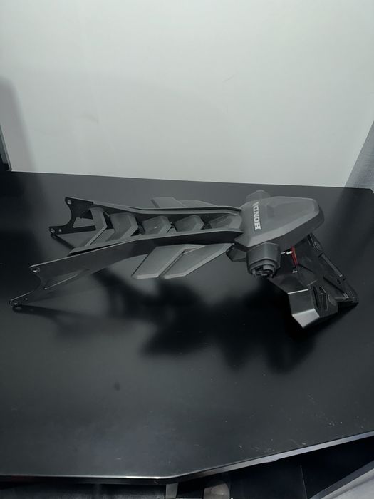 Suporte matricula Honda CB650R 2024