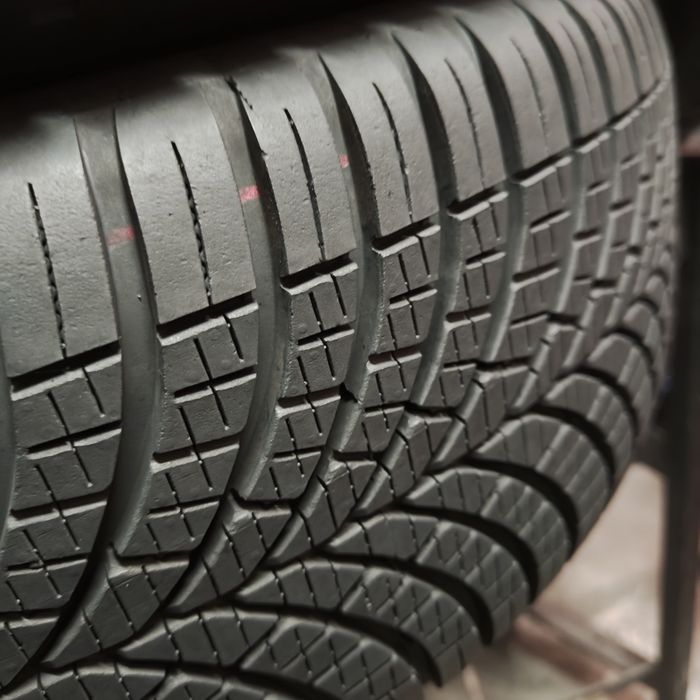 215/60/17 XL Goodyear z 2025 roku