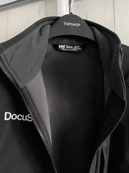 Жіноча куртка helly hansen