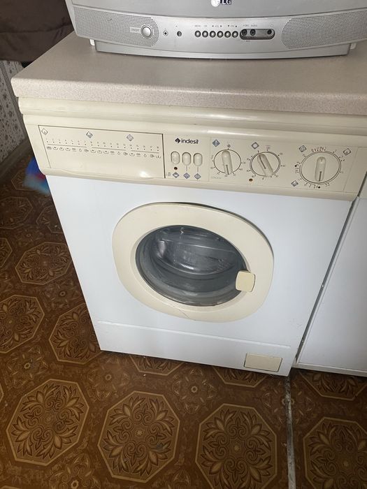 Пральна машинка indesit wdn 2296 xwo