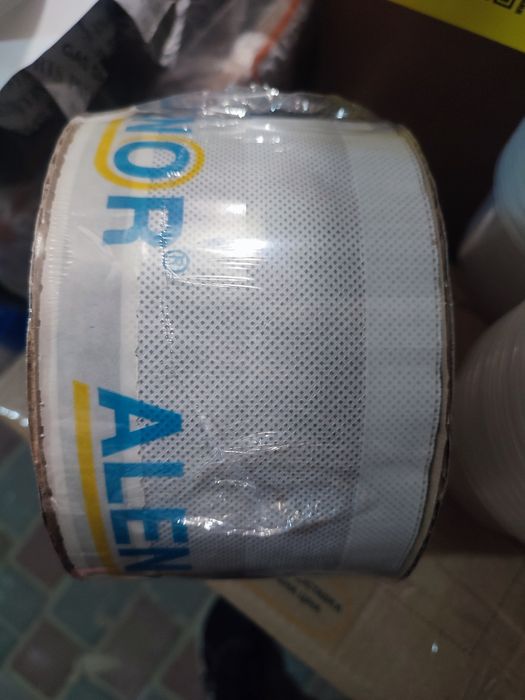 Стрічка Alenor зовнішня паропропускаюча віконна Аленор 100 мм 12,5 м