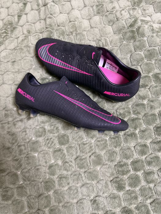 Чоловічі напівпрофесійні бутси Nike Mercurial Veloce 3 FG