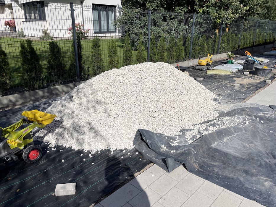 Grys Śmietankowy Biały Kamień do Ogrodu Kruszywo 8-16, 16-22 mm Opaska