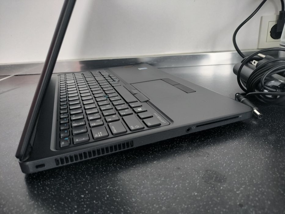 Dell latitude E5550, 15,6HD, I7-5600U, 16Gb, 256Gb