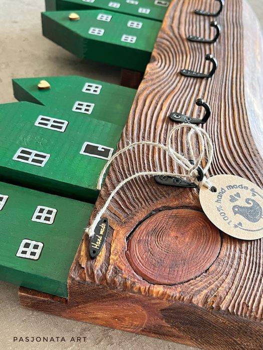 Wieszak domki drewniany rękodzieło hand made