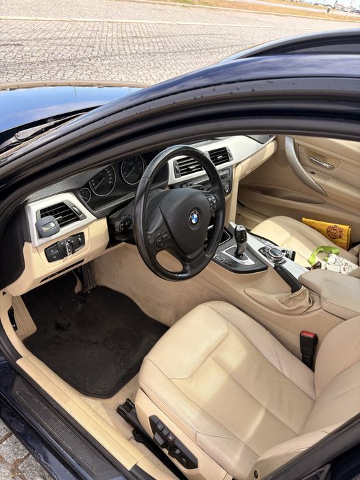 Bmw 320i touring  X-drive