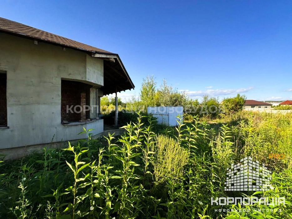 Продаж будинку в Садовому р-ні міста, ділянка 8.5 сот, поруч озера