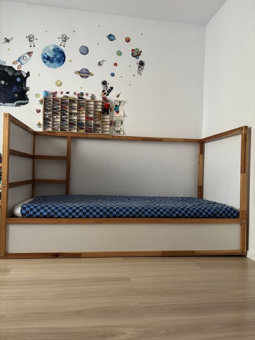 Łóżko Ikea Kura