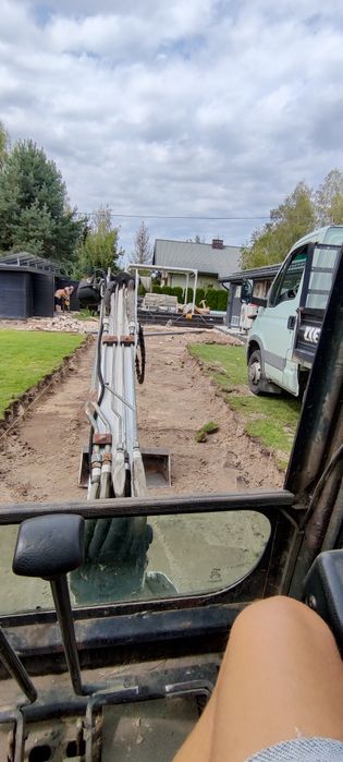 Usługi minikoparką koparką rozbiórki stawy wykopy