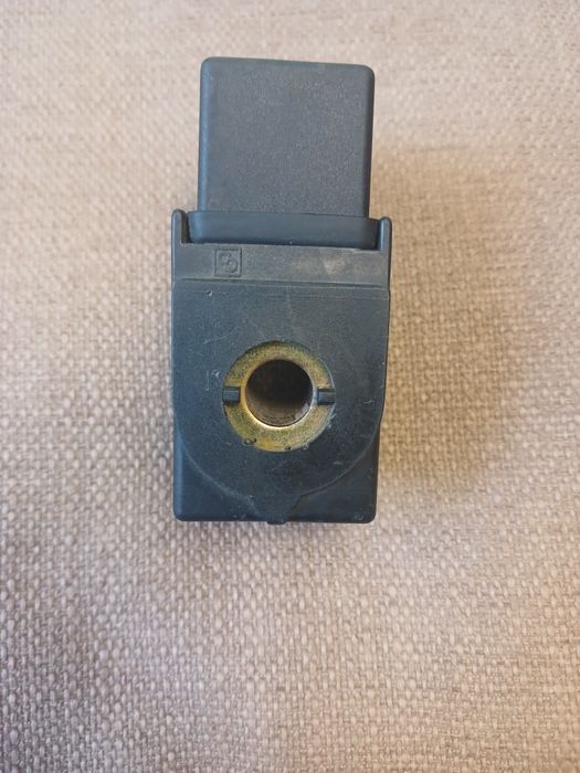 Котушка до соленоїдних вентилів Castel Type HM2 ITALYз клемною фішкою