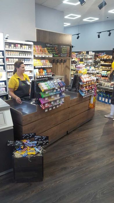 Касса для продавца из ДСП, кассовый бокс, место кассира - в наличии