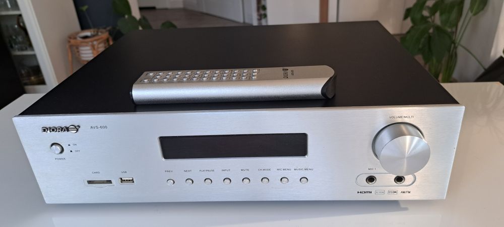 DIORA AVS 600  Cyfrowy Wzmacniacz Kina Domowego  5.1