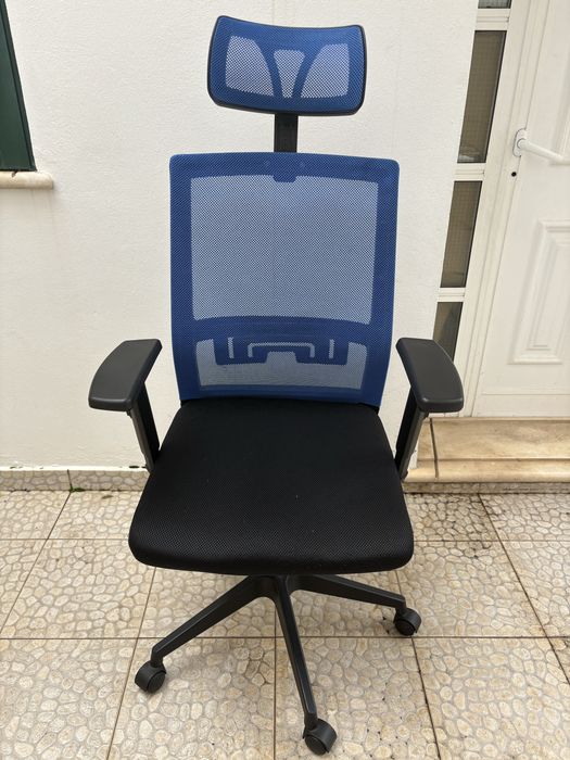 Cadeira de Escritorio  Ergonómica