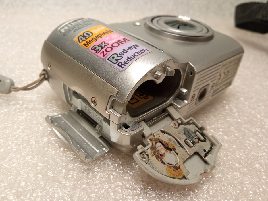 Фотоаппарат Nikon Coolpix 4600 цифровой ретро